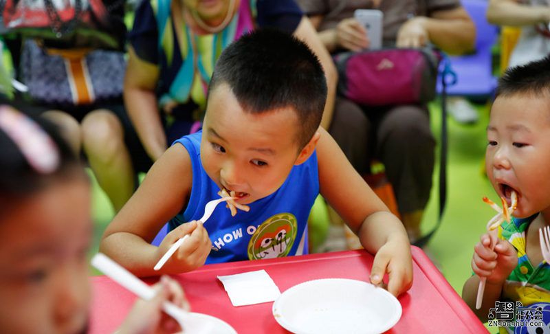 智享乐居携手芝麻街英语培训学校 引爆空气炸锅美食盛宴 智能公会