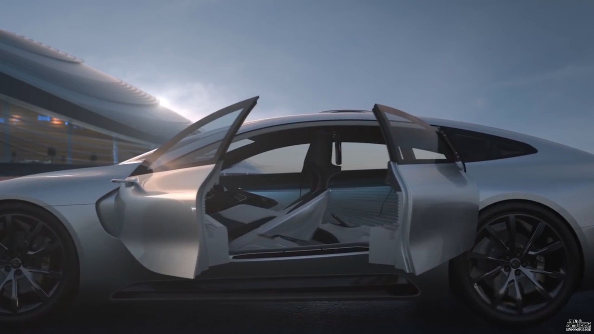 视频来了！将亮相《变形金刚5》的乐视汽车深度揭秘 智能公会