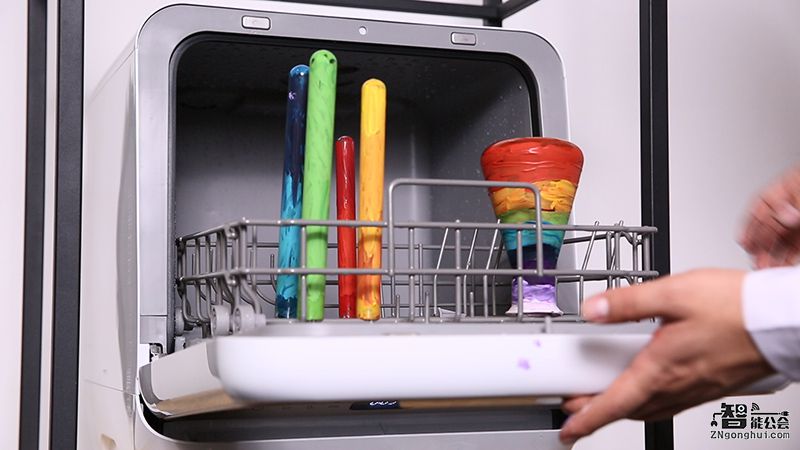 不受“管”制！这台美的洗碗机让你搬到哪洗到哪 智能公会