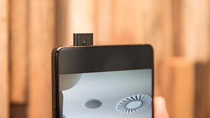 Vivo新款弹出式摄像头手机APEX有望今年发售 智能公会
