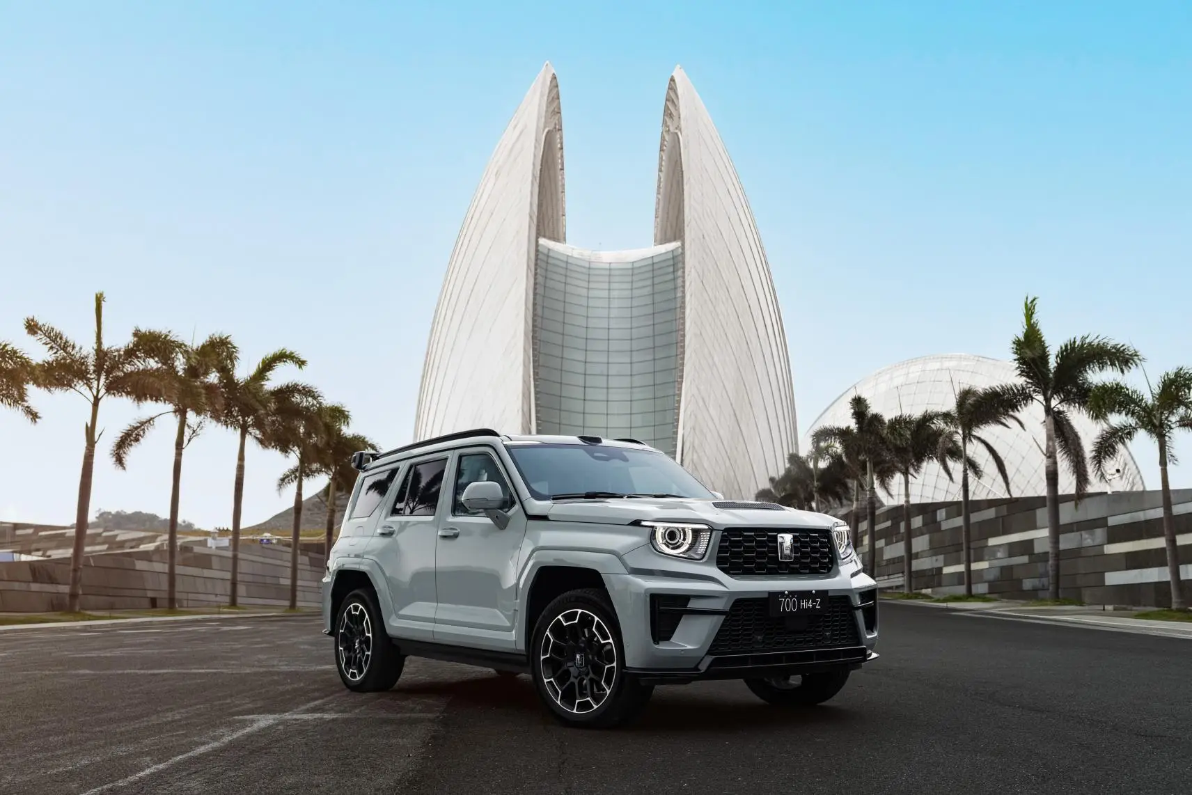 坦克700预售43.8万起：2.0T定义“泛越野”，硬派老炮还买账吗？ 智能公会