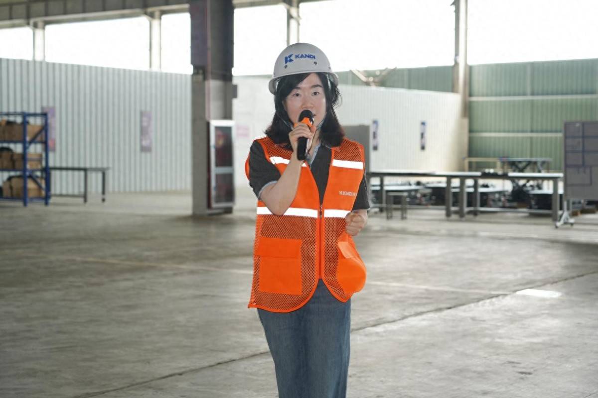 康迪科技临安换电基地正式投用 重卡换电装备迈入规模化制造时代 智能公会